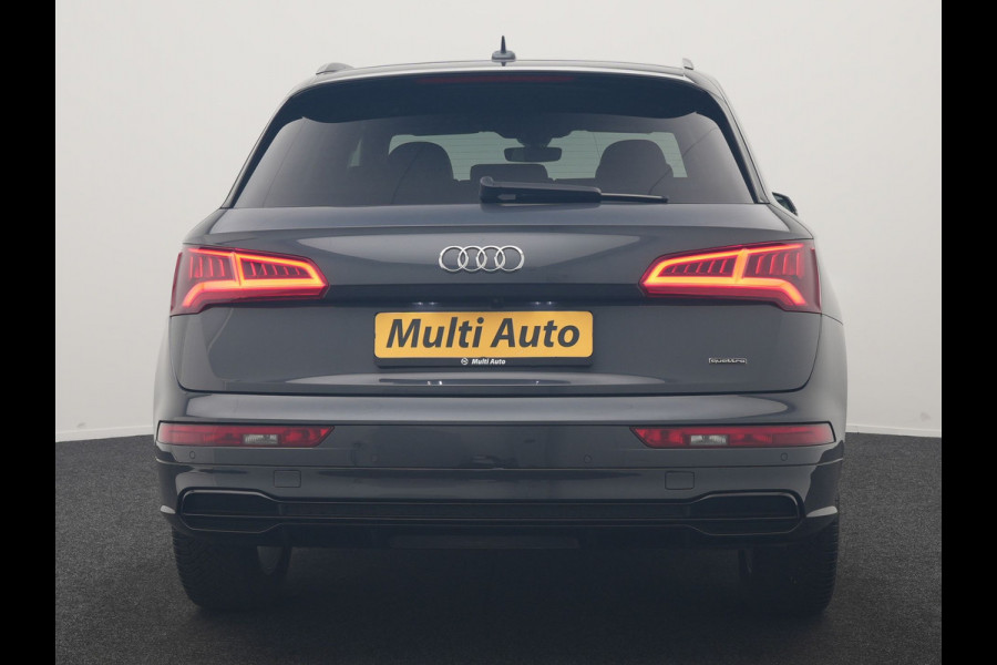 Audi Q5 50 TFSI e Quattro 2x S Line PHEV 300pk | Trekhaak Af Fabriek | Virtual Cockpit | Camera | Sportstoelen Verwarmd | Keyless | Blis | Apple Carplay | Navigatie | DAB | Cruise Control | Plug In Hybrid |