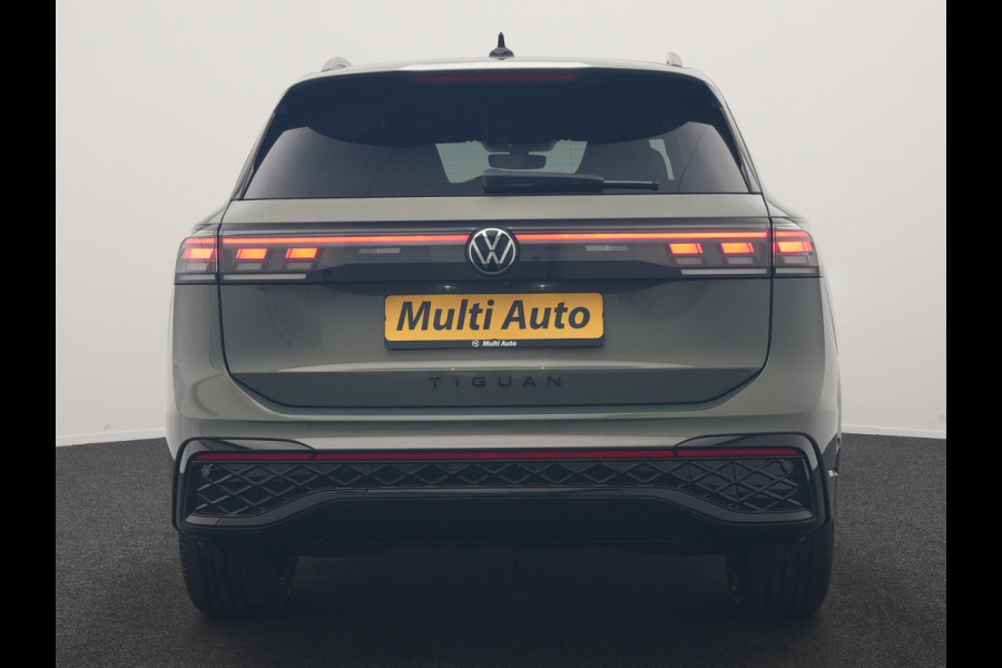 Volkswagen Tiguan 1.5 eHybrid R-Line Business 272pk Dealer O.H. | Adaptive Cruise | Head Up | 360 Camera | IQ Light | Sportstoelen Massage & Verwarmd | Stuur Verwarmd | Sfeerverlichting | Apple Carplay | Blis | Navigatie | DAB | Plug In Hybrid |
