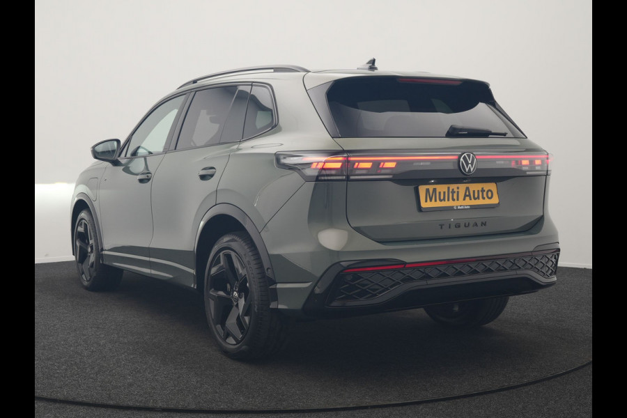 Volkswagen Tiguan 1.5 eHybrid R-Line Business 272pk Dealer O.H. | Adaptive Cruise | Head Up | 360 Camera | IQ Light | Sportstoelen Massage & Verwarmd | Stuur Verwarmd | Sfeerverlichting | Apple Carplay | Blis | Navigatie | DAB | Plug In Hybrid |