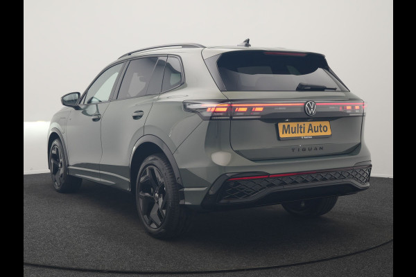 Volkswagen Tiguan 1.5 eHybrid R-Line Business 272pk Dealer O.H. | Adaptive Cruise | Head Up | 360 Camera | IQ Light | Sportstoelen Massage & Verwarmd | Stuur Verwarmd | Sfeerverlichting | Apple Carplay | Blis | Navigatie | DAB | Plug In Hybrid |