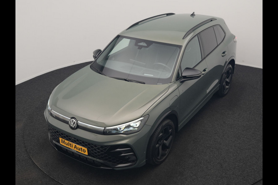 Volkswagen Tiguan 1.5 eHybrid R-Line Business 272pk Dealer O.H. | Adaptive Cruise | Head Up | 360 Camera | IQ Light | Sportstoelen Massage & Verwarmd | Stuur Verwarmd | Sfeerverlichting | Apple Carplay | Blis | Navigatie | DAB | Plug In Hybrid |