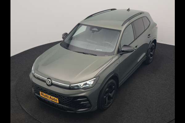 Volkswagen Tiguan 1.5 eHybrid R-Line Business 272pk Dealer O.H. | Adaptive Cruise | Head Up | 360 Camera | IQ Light | Sportstoelen Massage & Verwarmd | Stuur Verwarmd | Sfeerverlichting | Apple Carplay | Blis | Navigatie | DAB | Plug In Hybrid |