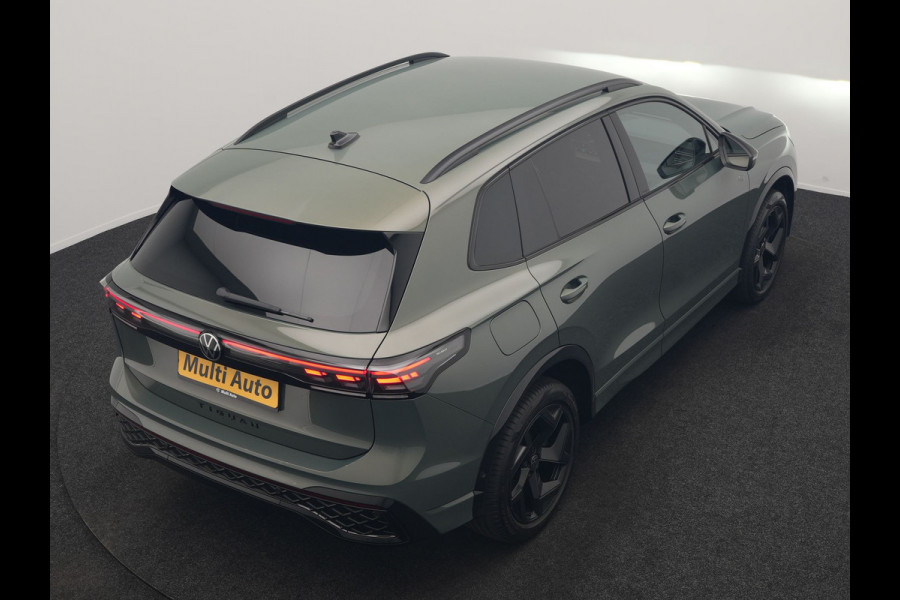 Volkswagen Tiguan 1.5 eHybrid R-Line Business 272pk Dealer O.H. | Adaptive Cruise | Head Up | 360 Camera | IQ Light | Sportstoelen Massage & Verwarmd | Stuur Verwarmd | Sfeerverlichting | Apple Carplay | Blis | Navigatie | DAB | Plug In Hybrid |