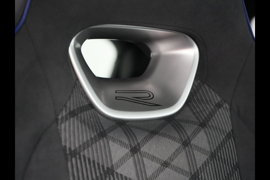 Volkswagen Tiguan 1.5 eHybrid R-Line Business 272pk Dealer O.H. | Adaptive Cruise | Head Up | 360 Camera | IQ Light | Sportstoelen Massage & Verwarmd | Stuur Verwarmd | Sfeerverlichting | Apple Carplay | Blis | Navigatie | DAB | Plug In Hybrid |