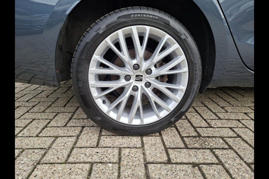 Seat Leon Sportstourer 1.4 TSI PHEV XCELLENCE Automaat * Navigatiesysteem * Elek. Trekhaak * Parkeercamera *