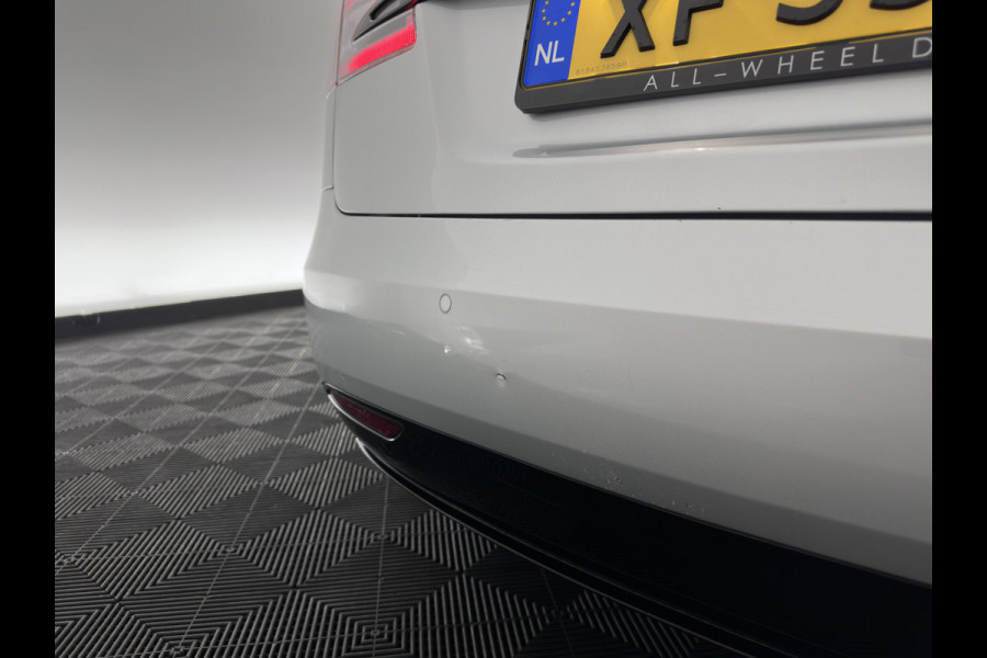 Tesla Model S 100D (3-Fase-17kW) {SoH-87%} Aut. *PANO | LEATHER | AIRSUSPENION | FULL-LED | NAVI-FULLMAP | KEYLESS | HEATED-SPORTSEATS | DIGI-COCKPIT | CAMERA | 19"ALU*