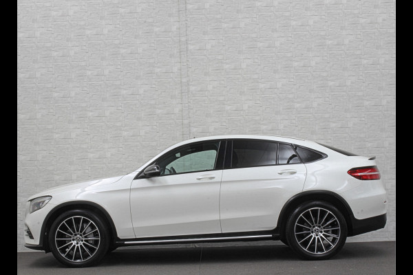 Mercedes-Benz GLC Coupé 250 4MATIC AMG-Line | Panorama | Trekhaak | 21 Inch | Night-Pakket | Carplay | Achteruitrij-Camera | Sound-Upgrade | Stoelverwarming | Full-LED | Navigatie |