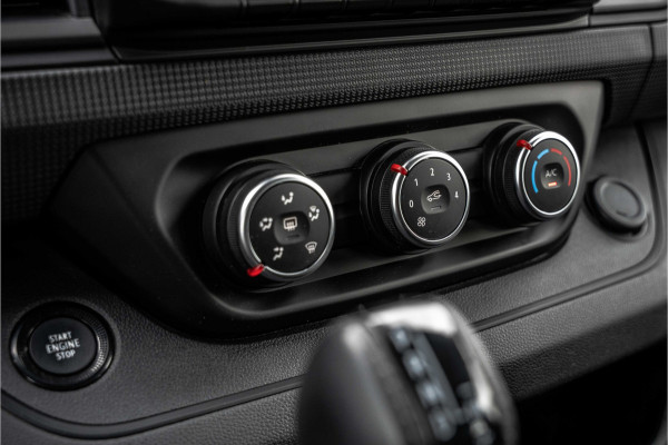 Renault Trafic 2.0 dCi 150 L2H1 | Automaat | 5-Zits | 150 PK | Camera | Cruise | Navi | Airco