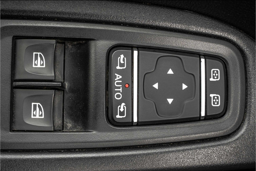 Renault Trafic 2.0 dCi 150 L2H1 | Automaat | 5-Zits | 150 PK | Camera | Cruise | Navi | Airco