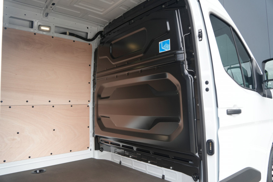 Renault Master E-Tech T35 L2H2 Advance Long Range 87 kWh 143pk - Navi - Camera - Betimmering - Laadmogelijkheid 22kW AC 150kW DC - Rijklaar