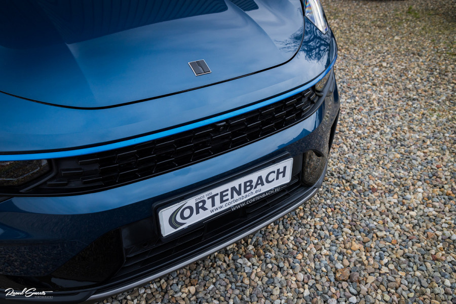 Lynk & Co 01 1.5 | ALL-IN PRIJZEN – inclusief onderhoud, originele Lynk & Co software-update en 1 jaar BOVAG-garantie | Adaptieve cruise | Panoramadak | Blis | Memory |