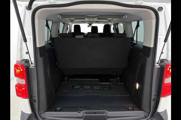 Opel Vivaro Combi 1.5 CDTI L3H1 9persoons PERSONENBUS Prijs is incl. BTW/BPM Navigatie Apple Carplay/ Android Auto Airco Cruise control Radio Parkeersensoren