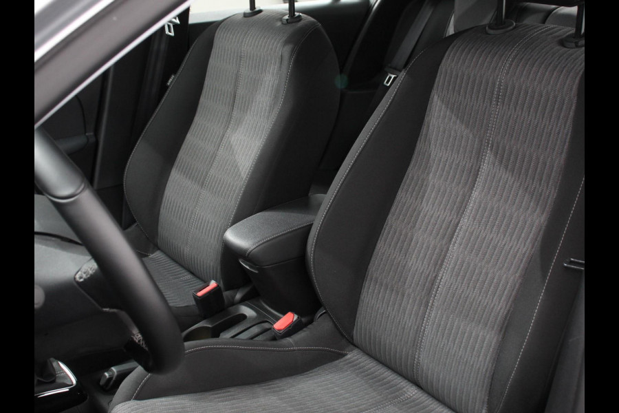Opel Corsa 1.2 Edition Navigatie Apple Carplay/Android Auto Airco Camera Parkeer sensoren Cruise Control Lichtmetalen Velgen