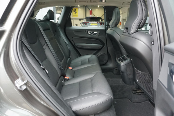 Volvo XC60 2.0 B5 Inscription + PANORAMA / 360 CAMERA / LEDER / TREKHAAK /