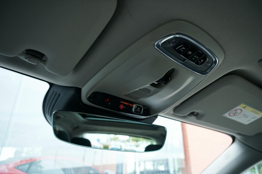 Volvo XC60 2.0 B5 Inscription + PANORAMA / 360 CAMERA / LEDER / TREKHAAK /