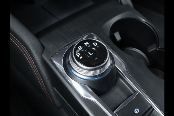 Ford Kuga 2.5 PHEV ST-Line X (APPLE CARPLAY,NAVI,CAMERA V/A,PDC,STOEL/STUUR VERWARMING,GETINT,LED,SPORTSTOELEN,LM VELGEN)