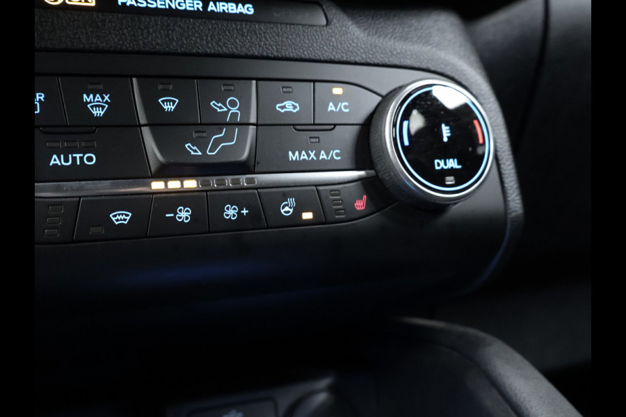 Ford Kuga 2.5 PHEV ST-Line X (APPLE CARPLAY,NAVI,CAMERA V/A,PDC,STOEL/STUUR VERWARMING,GETINT,LED,SPORTSTOELEN,LM VELGEN)