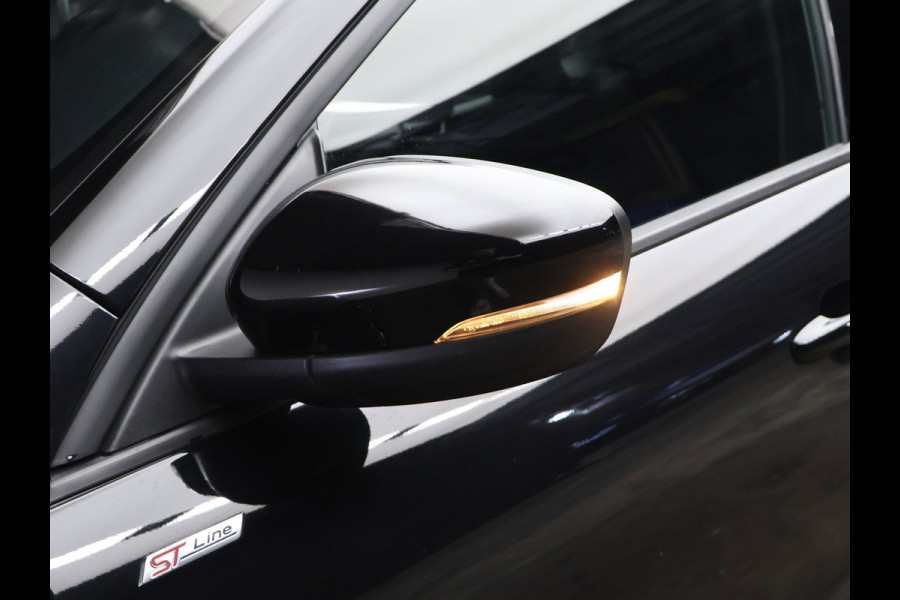 Ford Kuga 2.5 PHEV ST-Line X (APPLE CARPLAY,NAVI,CAMERA V/A,PDC,STOEL/STUUR VERWARMING,GETINT,LED,SPORTSTOELEN,LM VELGEN)