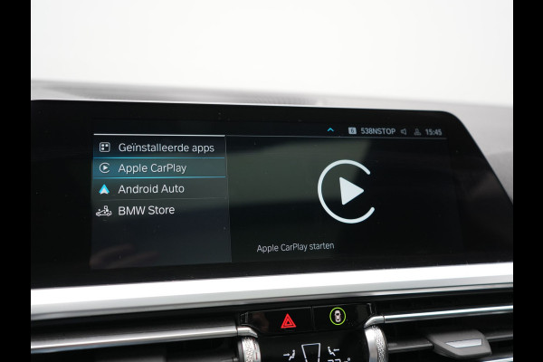 BMW 3 Serie Touring 320e M Sport PHEV Dealer O.H. | Trekhaak Af Fabriek | Panodak | Adaptive Cruise | Laser LED | Camera | Alcantara Sportstoelen Verwarmd | Sfeerverlichting | Keyless | Blis | Apple Carplay | Navigatie | DAB | Plug In Hybrid