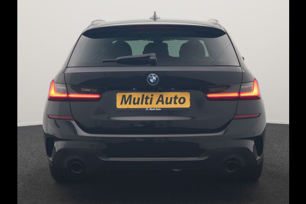 BMW 3 Serie Touring 320e M Sport PHEV Dealer O.H. | Trekhaak Af Fabriek | Panodak | Adaptive Cruise | Laser LED | Camera | Alcantara Sportstoelen Verwarmd | Sfeerverlichting | Keyless | Blis | Apple Carplay | Navigatie | DAB | Plug In Hybrid
