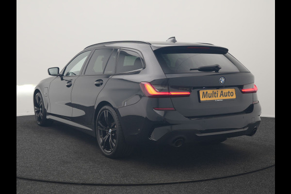 BMW 3 Serie Touring 320e M Sport PHEV Dealer O.H. | Trekhaak Af Fabriek | Panodak | Adaptive Cruise | Laser LED | Camera | Alcantara Sportstoelen Verwarmd | Sfeerverlichting | Keyless | Blis | Apple Carplay | Navigatie | DAB | Plug In Hybrid