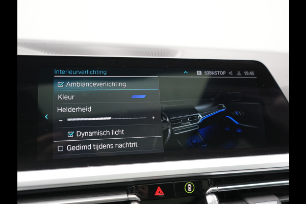BMW 3 Serie Touring 320e M Sport PHEV Dealer O.H. | Trekhaak Af Fabriek | Panodak | Adaptive Cruise | Laser LED | Camera | Alcantara Sportstoelen Verwarmd | Sfeerverlichting | Keyless | Blis | Apple Carplay | Navigatie | DAB | Plug In Hybrid