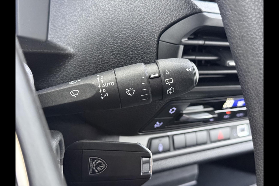 Peugeot e-Expert Long 75 kWh L3 9pl | SOH 95% | CAMERA | NAVIGATIE | BTW VERREKENBAAR | LED | CLIMA | FABRIEKSGARANTIE TOT 11-2027 | ALL-IN PRIJS