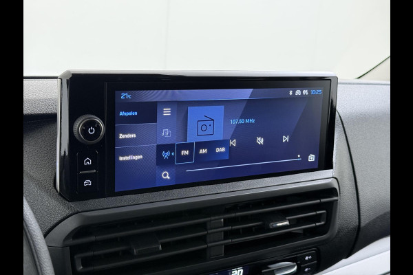 Peugeot e-Expert Long 75 kWh L3 9pl | SOH 95% | CAMERA | NAVIGATIE | BTW VERREKENBAAR | LED | CLIMA | FABRIEKSGARANTIE TOT 11-2027 | ALL-IN PRIJS