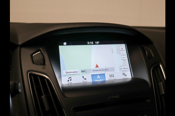Ford Focus 1.0 Edition Sport (APPLE CARPLAY,NAVI,PDC,CLIMATE,CRUISE,LED,ELEKTRISCH PAKKET,SPORTSTOELEN,LM VELGEN)