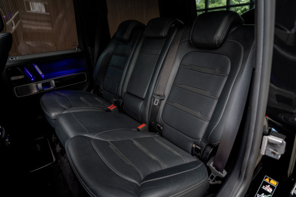 Mercedes-Benz G-Klasse 63 Brabus 800 Burmester Carbon 360° Camera Distronic+ Leer Navi Elektr. bedienb. glazen schuif-/kanteldak PTS Ambient Memory seats Alcantara binnenhemel Stoelverwarming voor & achter  LM velgen