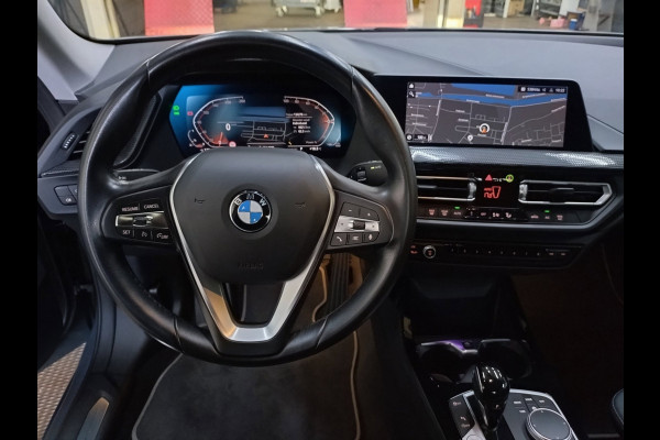 BMW 2 Serie Gran Coupé 218i Dealer onderhouden!