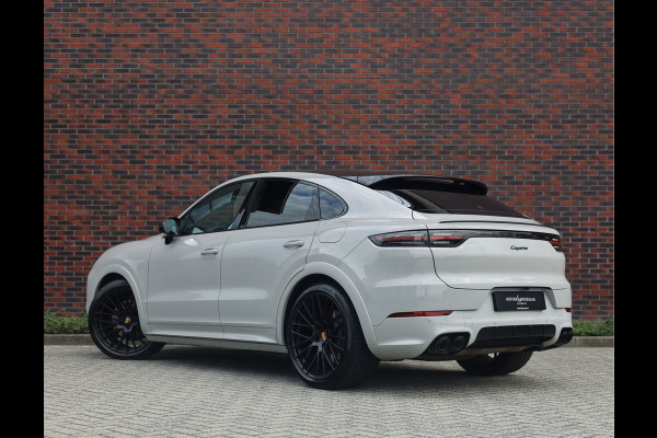 Porsche Cayenne Coupé 3.0 E-Hybrid | Pano - Sport Chrono - BOSE