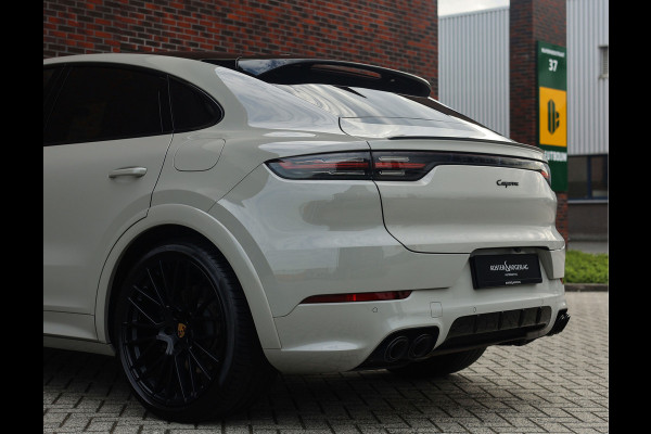 Porsche Cayenne Coupé 3.0 E-Hybrid | Pano - Sport Chrono - BOSE