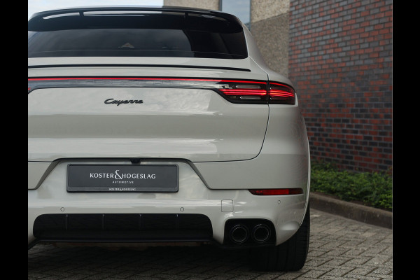 Porsche Cayenne Coupé 3.0 E-Hybrid | Pano - Sport Chrono - BOSE