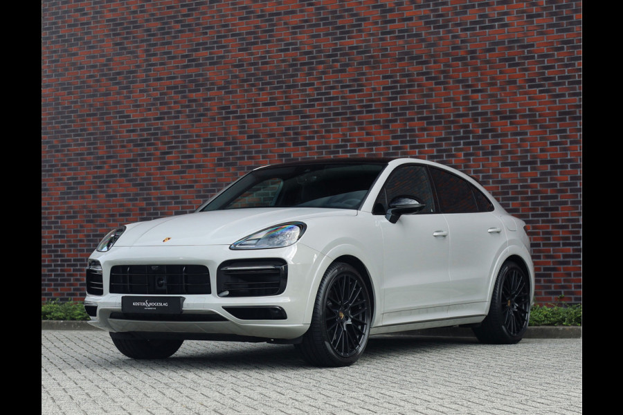 Porsche Cayenne Coupé 3.0 E-Hybrid | Pano - Sport Chrono - BOSE