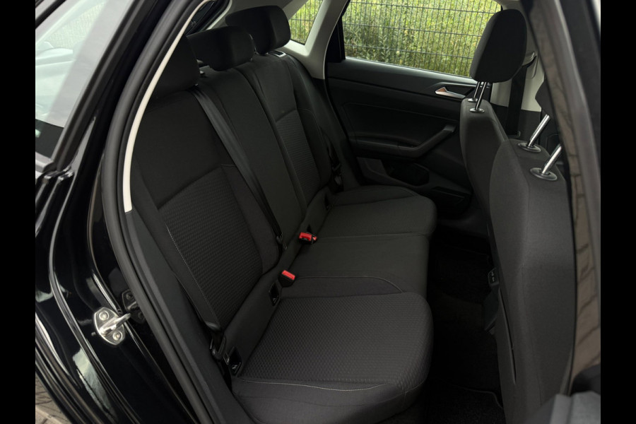 Volkswagen Polo 1.0 TSI Comfortline | Carplay | PDC | Trekhaak| NAVI | Bluetooth |