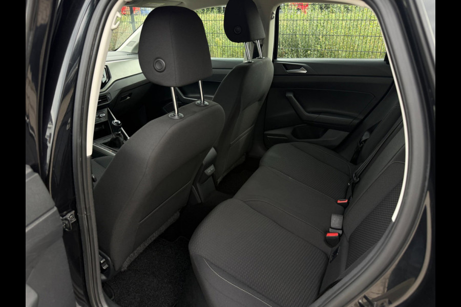 Volkswagen Polo 1.0 TSI Comfortline | Carplay | PDC | Trekhaak| NAVI | Bluetooth |