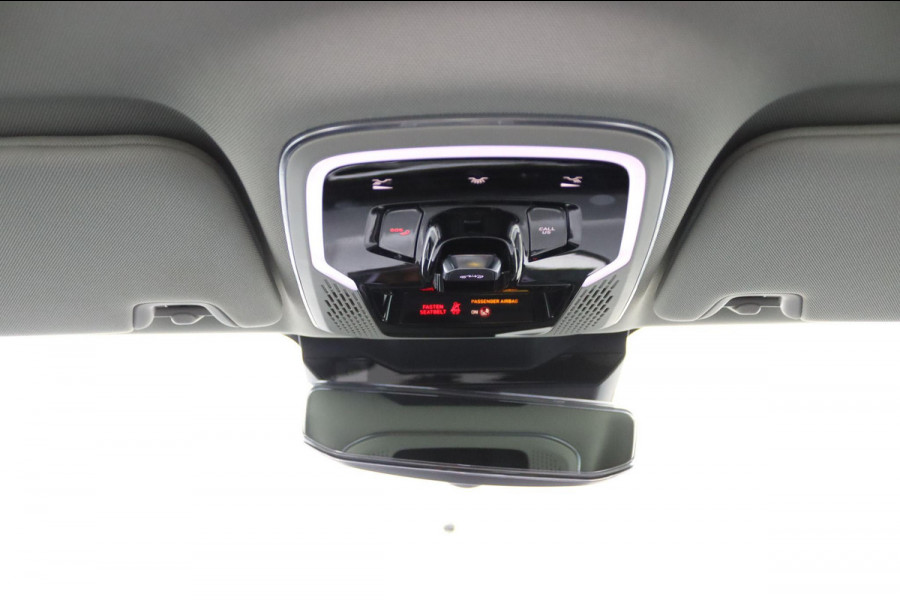 Lynk & Co 01 1.5*PLUG-IN*NAVI*PANO*CAM*ACC*CARPLAY*ECC*LED*