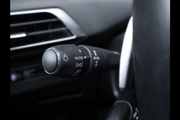 Peugeot 3008 1.2 PureTech Crossway Sport (APPLE CARPLAY,NAVI,CAMERA,360 VIEW,CLIMATE,CRUISE,SPORTSTOELEN,LM VELGEN,NETTE STAAT)