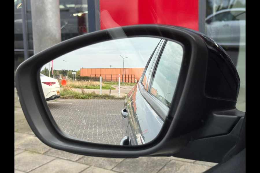 Opel Corsa 1.2 GS Line | LED | Camera | Parksens | Stoelverwarming | Carplay | Leder | Two Tone | BTW |