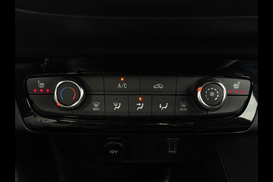 Opel Corsa 1.2 GS Line | LED | Camera | Parksens | Stoelverwarming | Carplay | Leder | Two Tone | BTW |