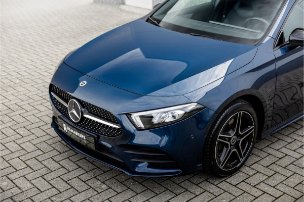 Mercedes-Benz A-Klasse 250 e AMG Line Pano / Sfeerverlichting / Carplay / Night Pakket / 18inch /