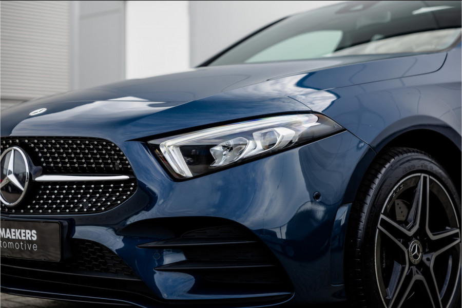 Mercedes-Benz A-Klasse 250 e AMG Line Pano / Sfeerverlichting / Carplay / Night Pakket / 18inch /