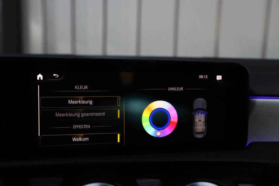 Mercedes-Benz CLA-Klasse 250e AMG | 218PK | Pano | Sfeerverlichting | Led | Widescreen | Stoelverwarming | Camera | Standkachel | 2022.