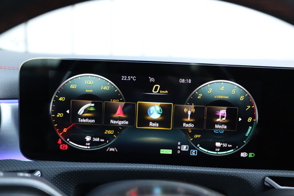 Mercedes-Benz CLA-Klasse 250e AMG | 218PK | Pano | Sfeerverlichting | Led | Widescreen | Stoelverwarming | Camera | Standkachel | 2022.