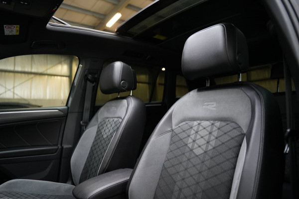 Volkswagen Tiguan 1.4 TSI eHybrid 3x R LINE PANO VIRTUAL ACC