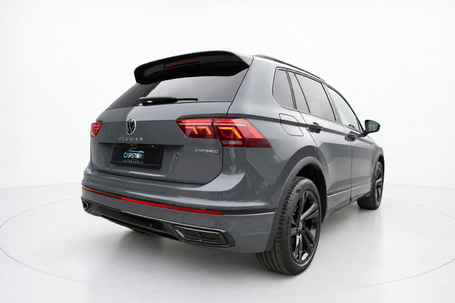 Volkswagen Tiguan 1.4 TSI eHybrid 3x R LINE PANO VIRTUAL ACC