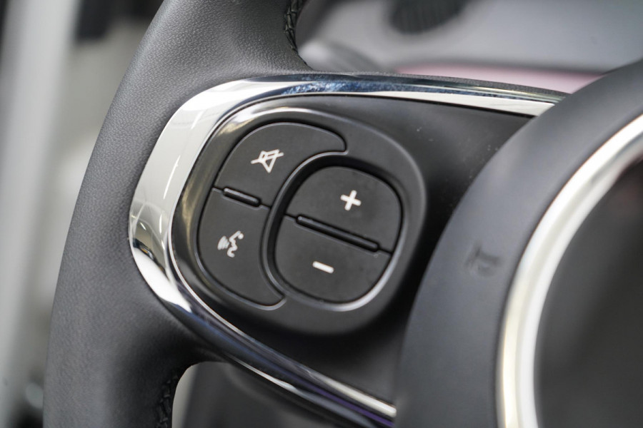 Fiat 500C 1.0 Hybrid Star | Navigatie | Apple Carplay | Climate control | Parkeersensoren | Half leder