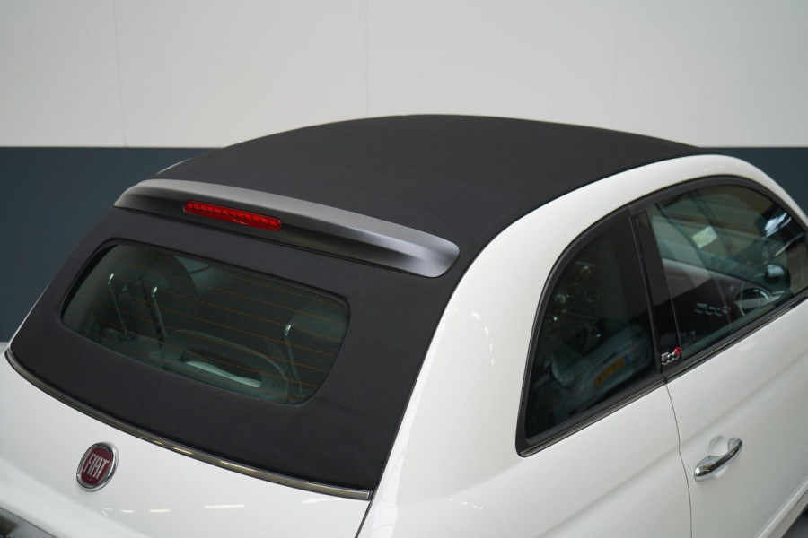 Fiat 500C 1.0 Hybrid Star | Navigatie | Apple Carplay | Climate control | Parkeersensoren | Half leder