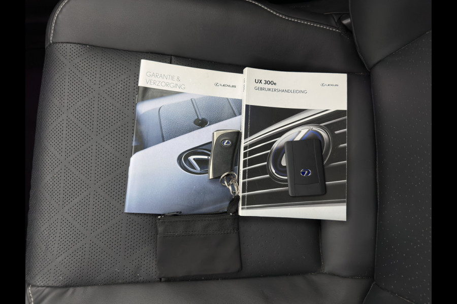 Lexus UX 300e Luxury 54 kWh (INCL.BTW)  Aut. *PANO | LEATHER | FULL-LED | ADAPTIVE-CRUISE | CAMERA | KEYLESS | NAVI-FULLMAP | DAB+ | PRIVACY-GLASS | ECC | PDC | 17''ALU*